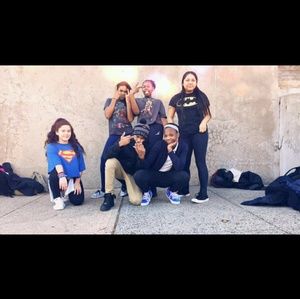 Meet your Posher, Niki